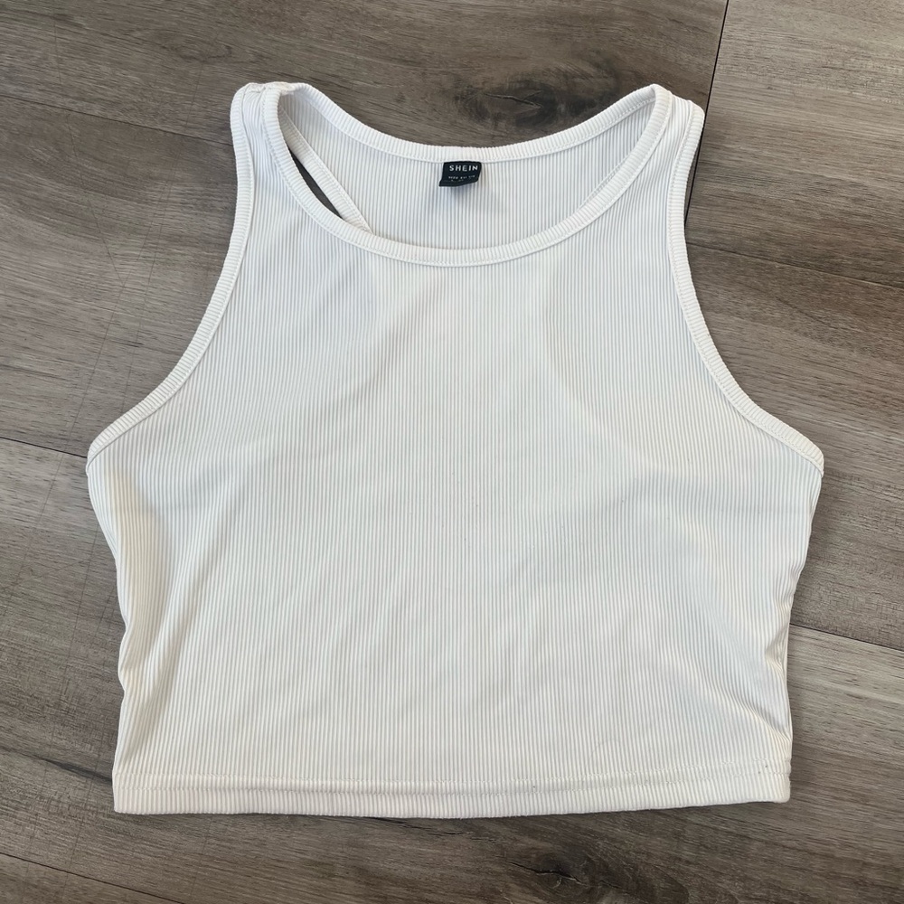 white ribbed cropped scoop tank top